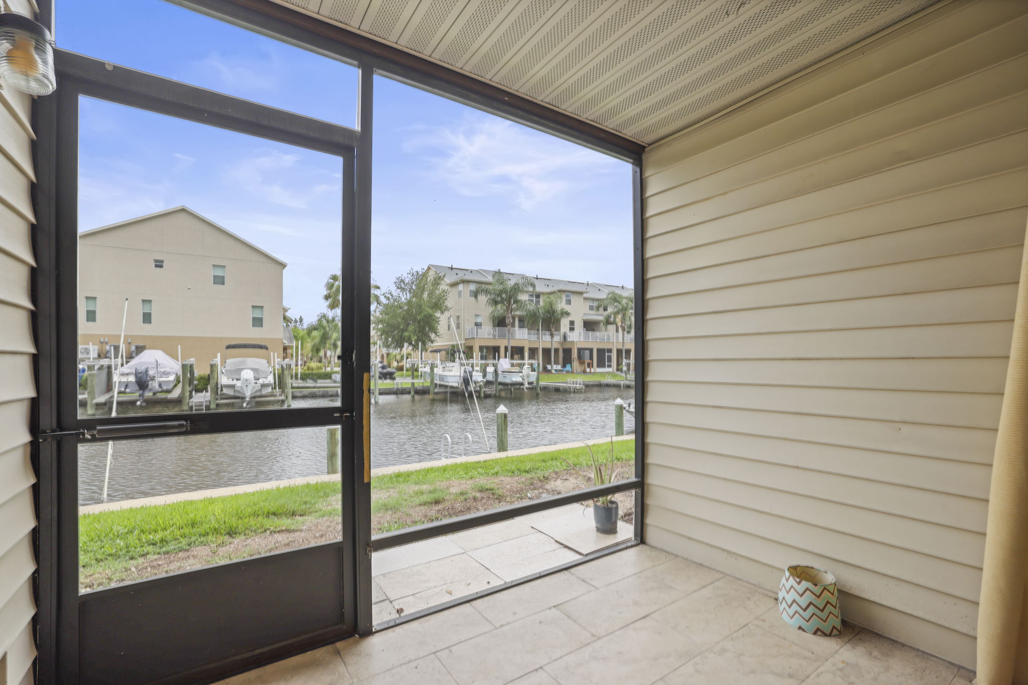 Sunroom - 495A0133