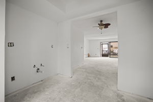 Kitchen DR LR - 495A0126