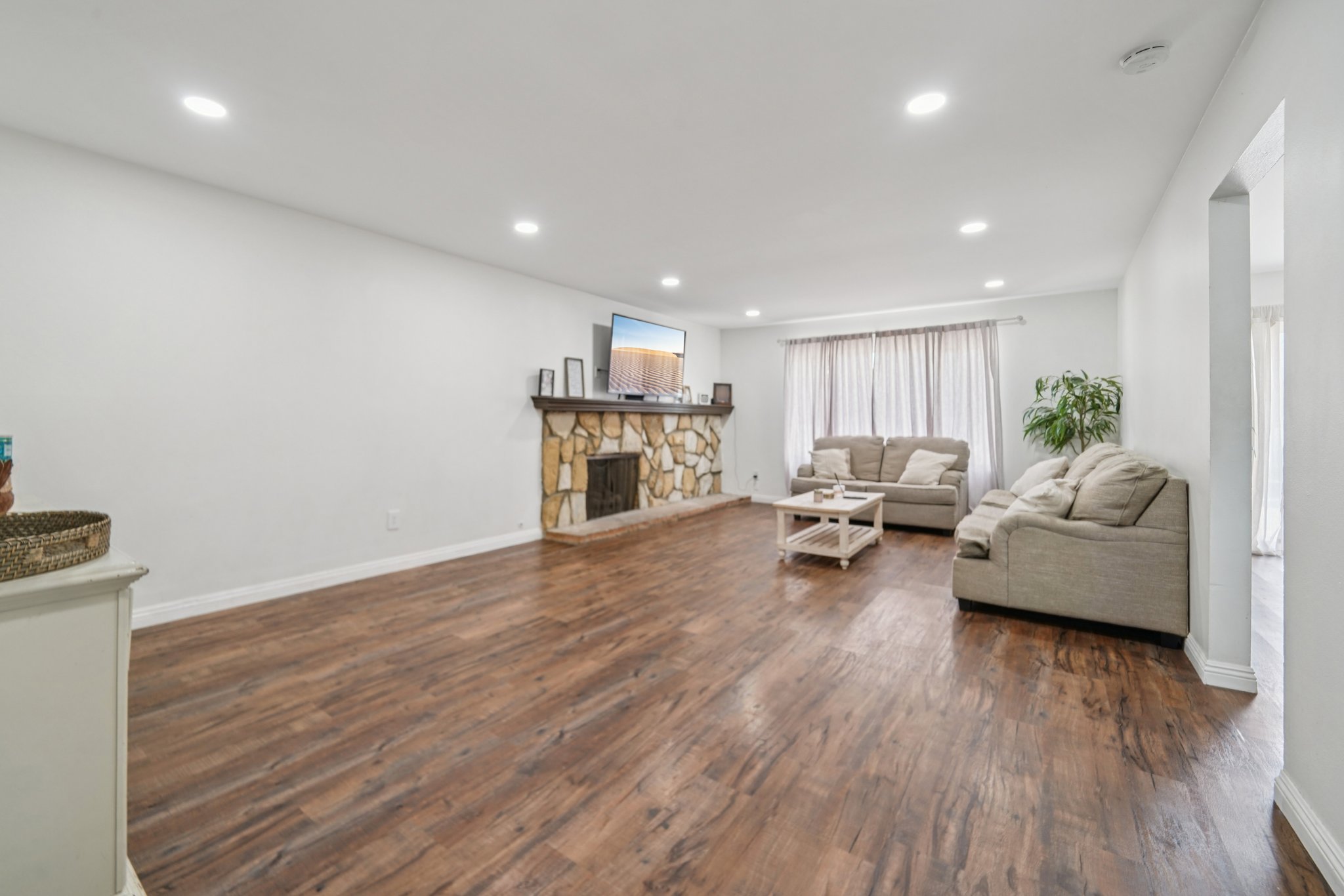 Dixie Ln-S1809-011.jpg