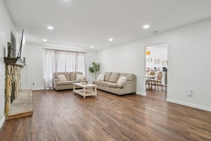Dixie Ln-S1809-012.jpg
