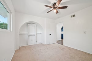 Dixie Ln-S1809-026.jpg