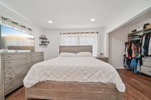 Dixie Ln-S1809-032.jpg