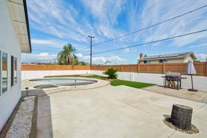 Dixie Ln-S1809-056.jpg