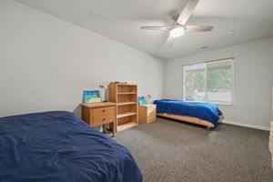  Photo 36