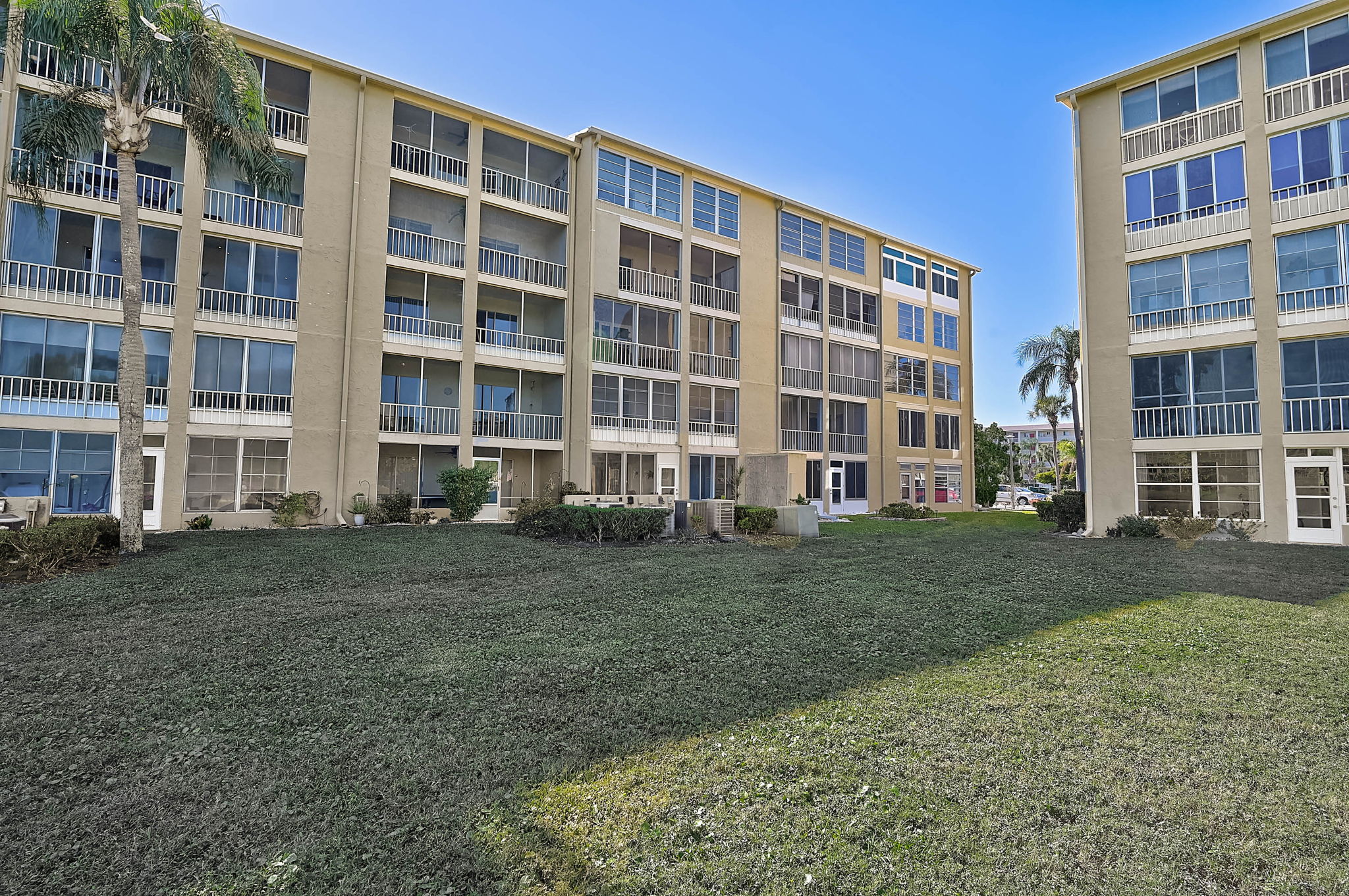 3585 Lake Bayshore Dr - Unit J-301-35