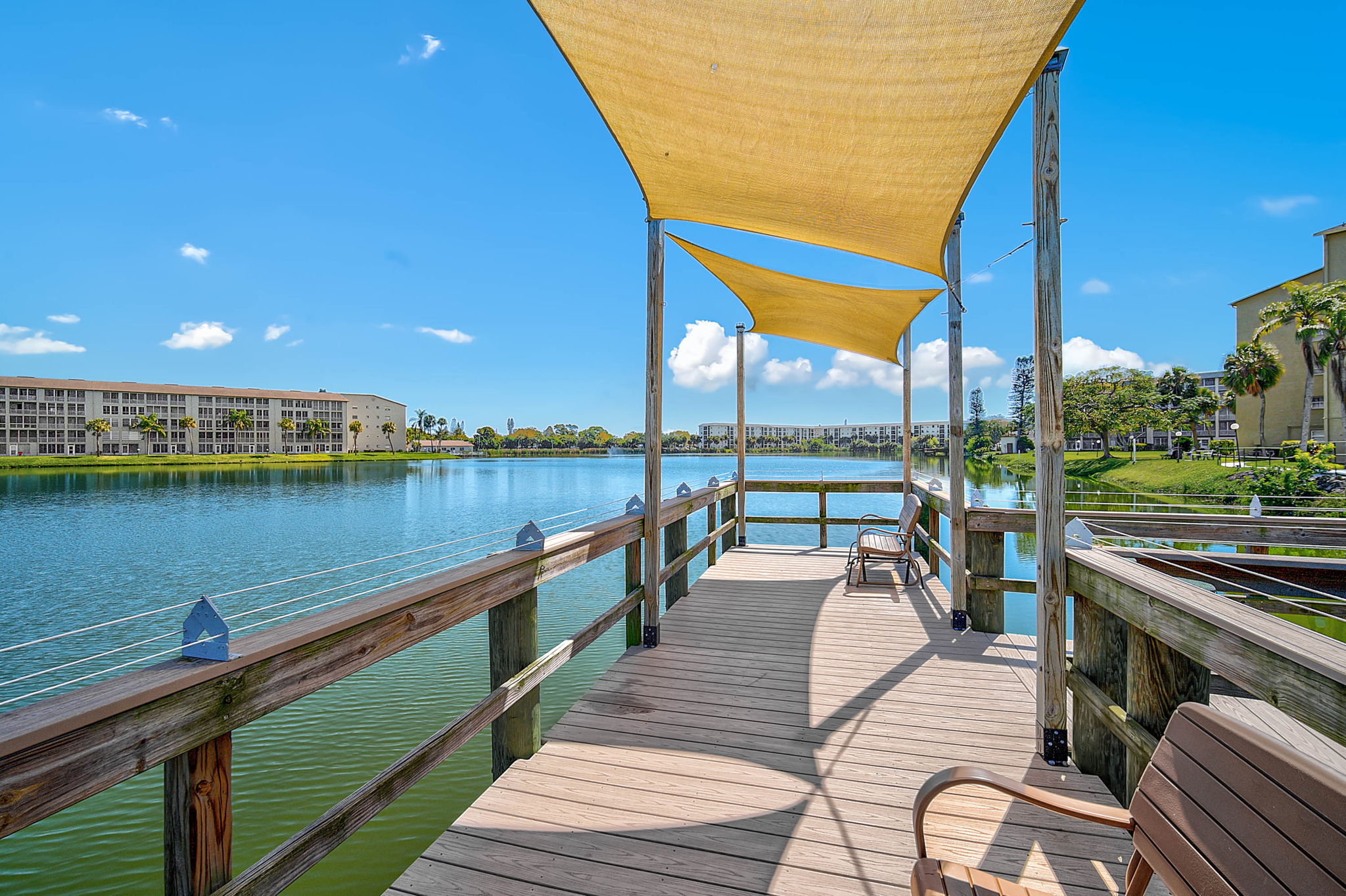 Lake Bayshore Dr -Amenities-9