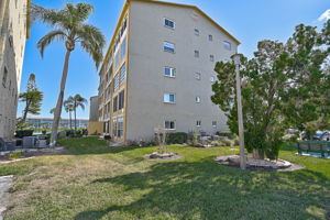 3585 Lake Bayshore Dr - Unit J-301-34