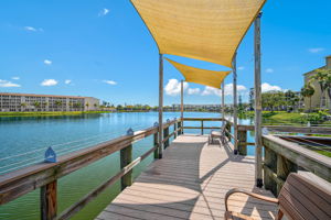 Lake Bayshore Dr -Amenities-9