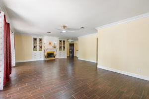  Photo 47