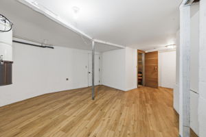  Photo 39