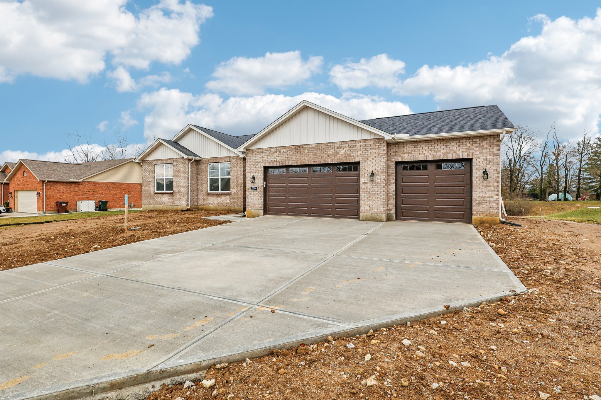 Longhorn Dr-S0603-004.jpg