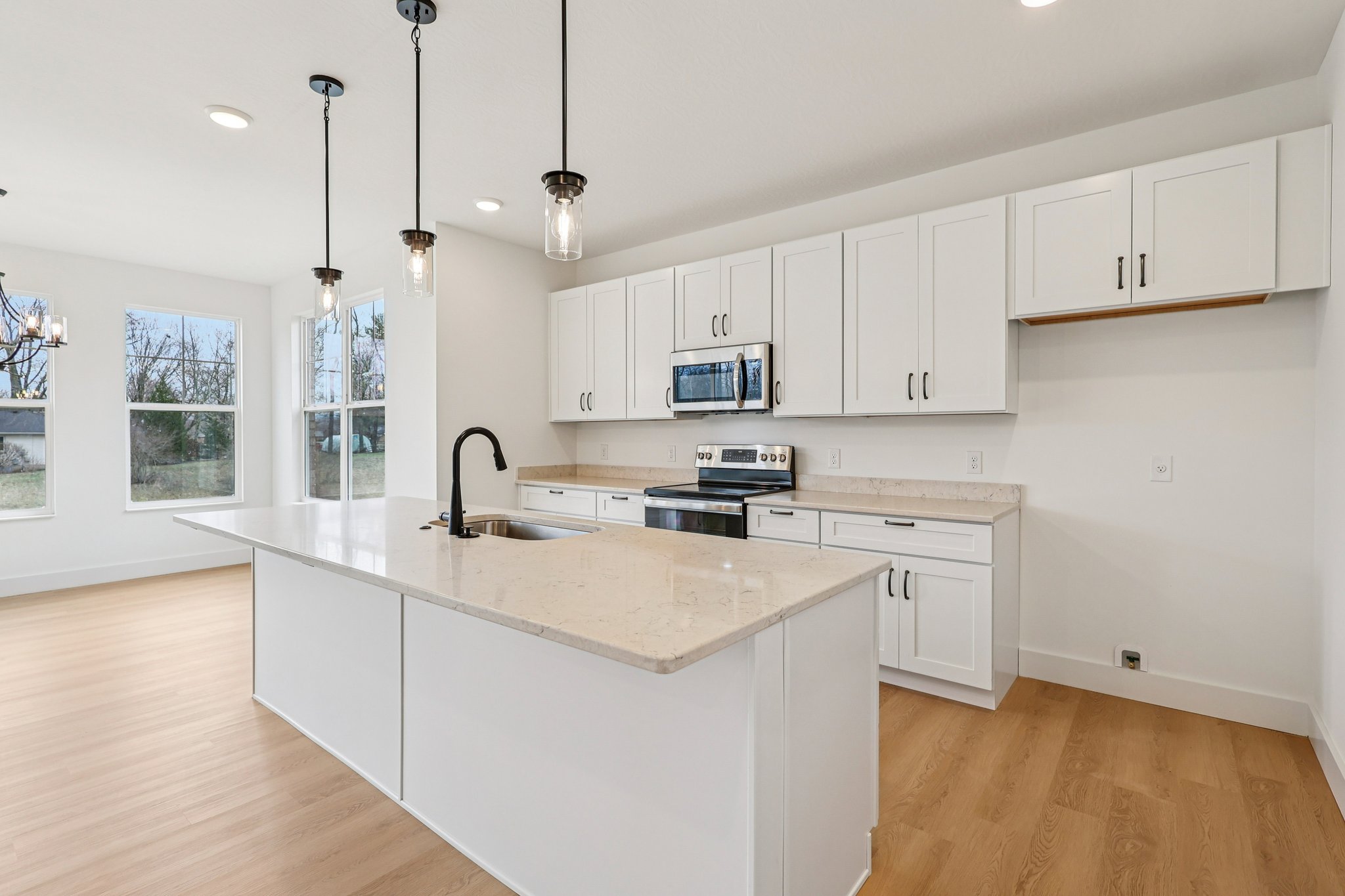 Longhorn Dr-S0603-022.jpg