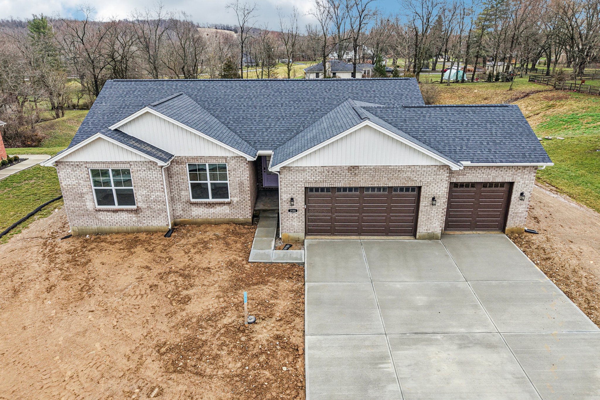 Longhorn Dr-S0603-052.jpg