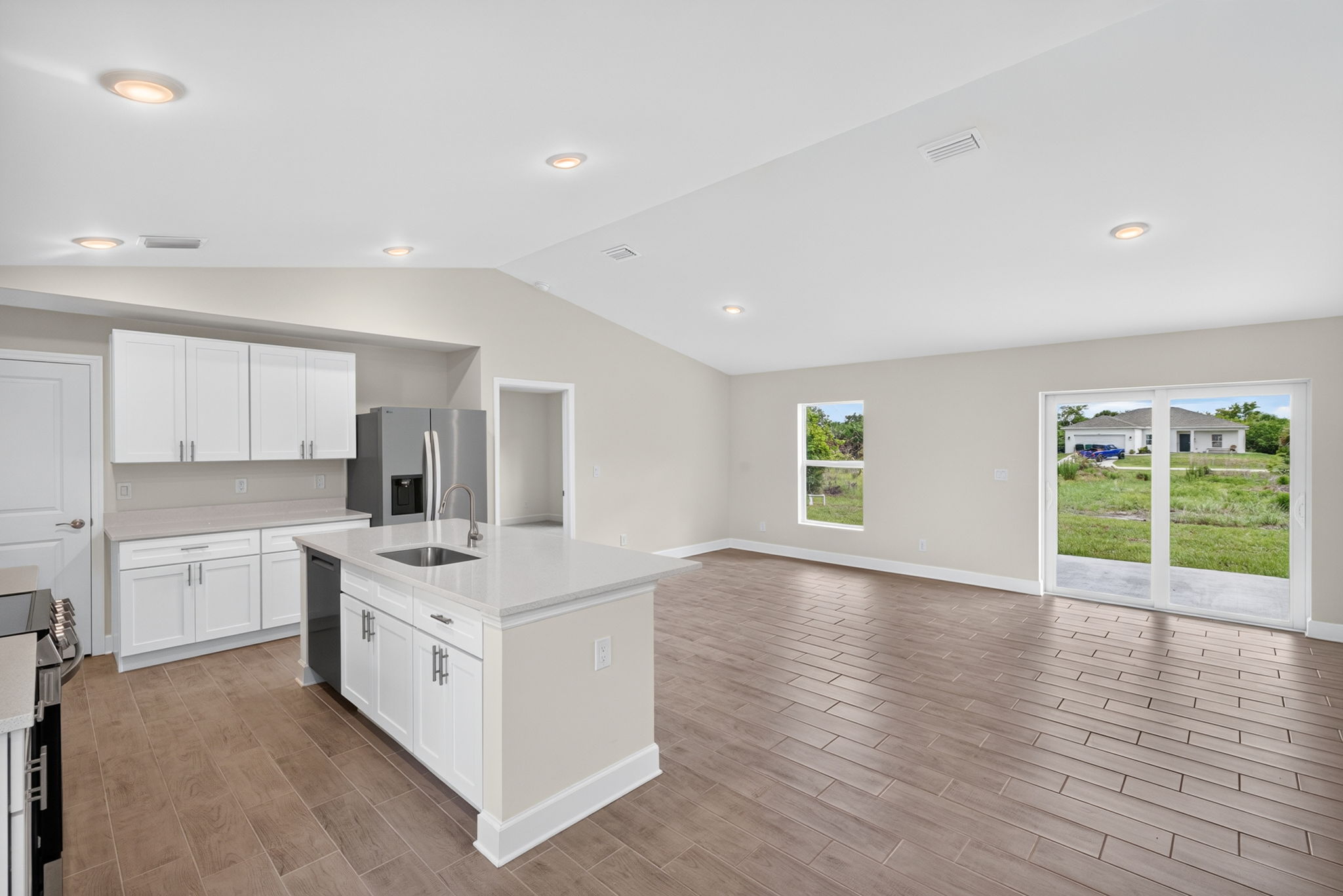 Kitchen 4 of 4