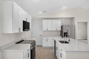 Kitchen 1 of 4