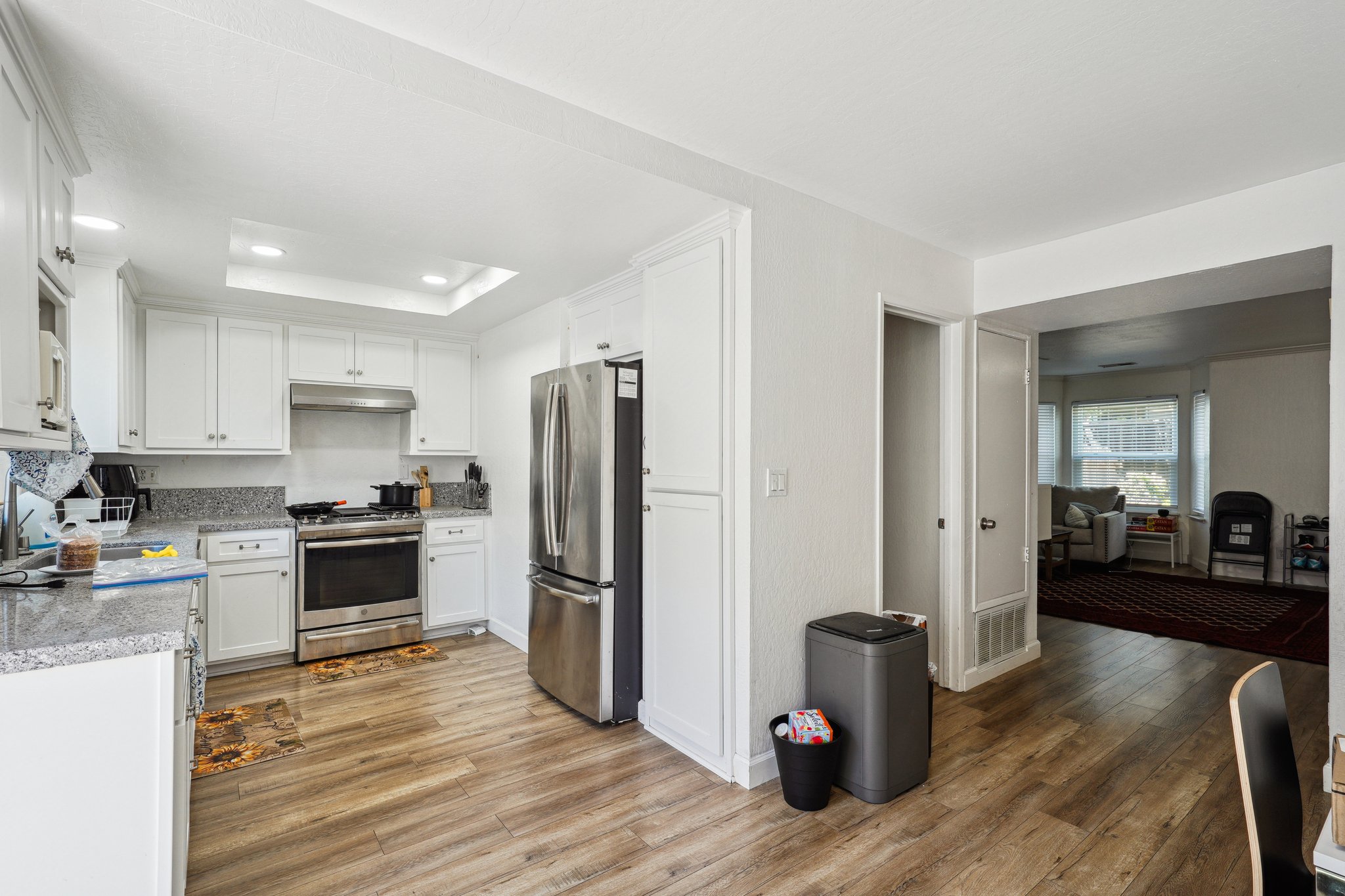 006.jpg