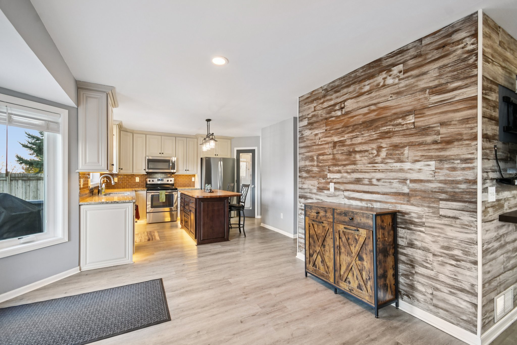 Village Way-S0511-015.jpg