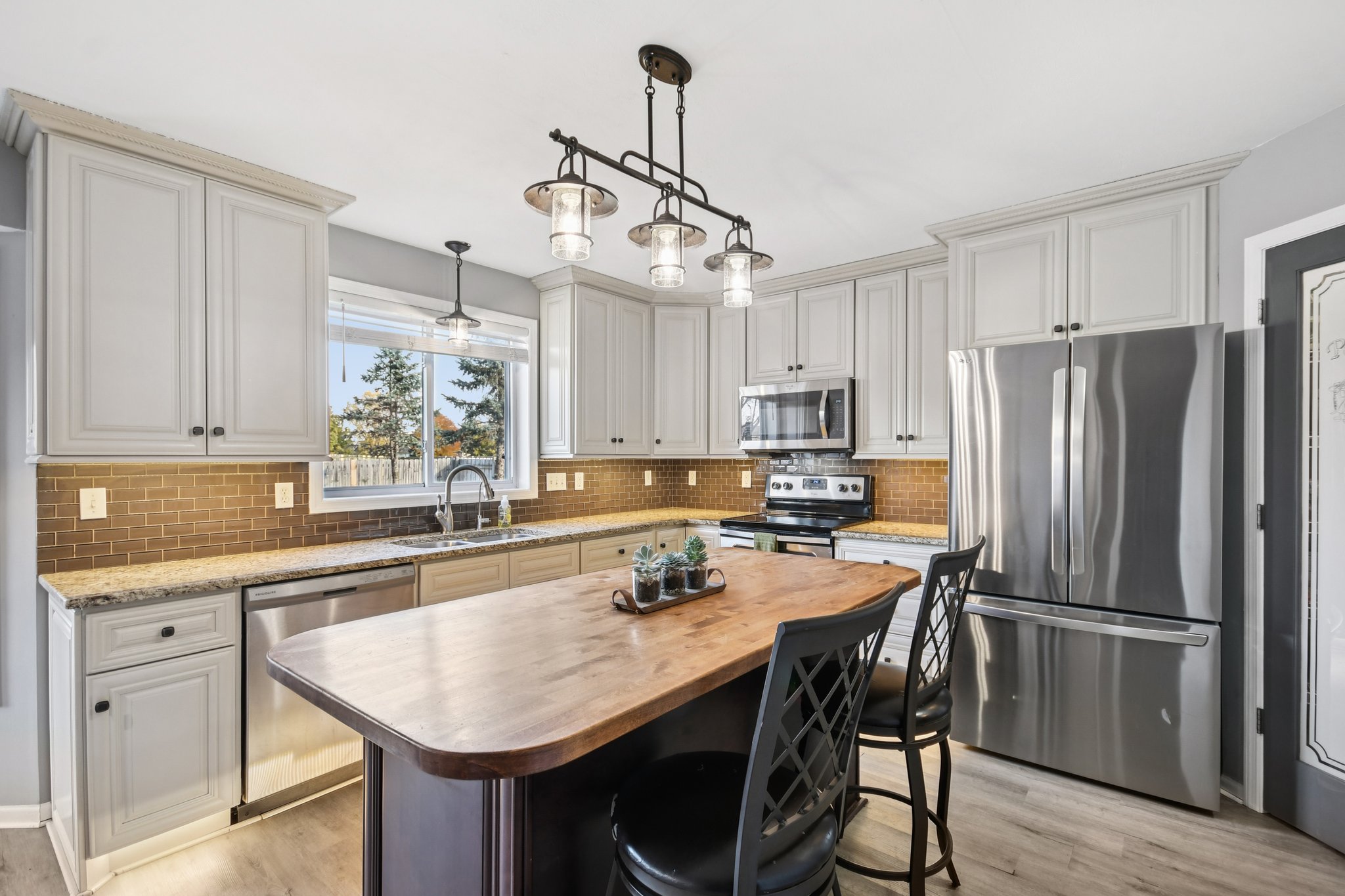 Village Way-S0511-019.jpg