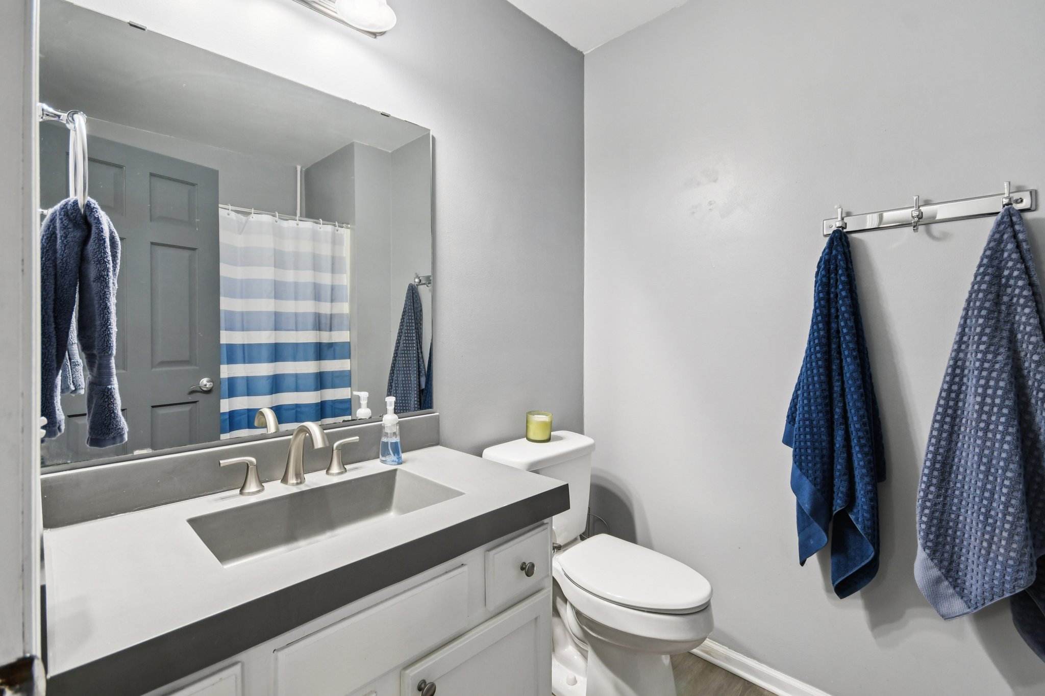 Village Way-S0511-040.jpg