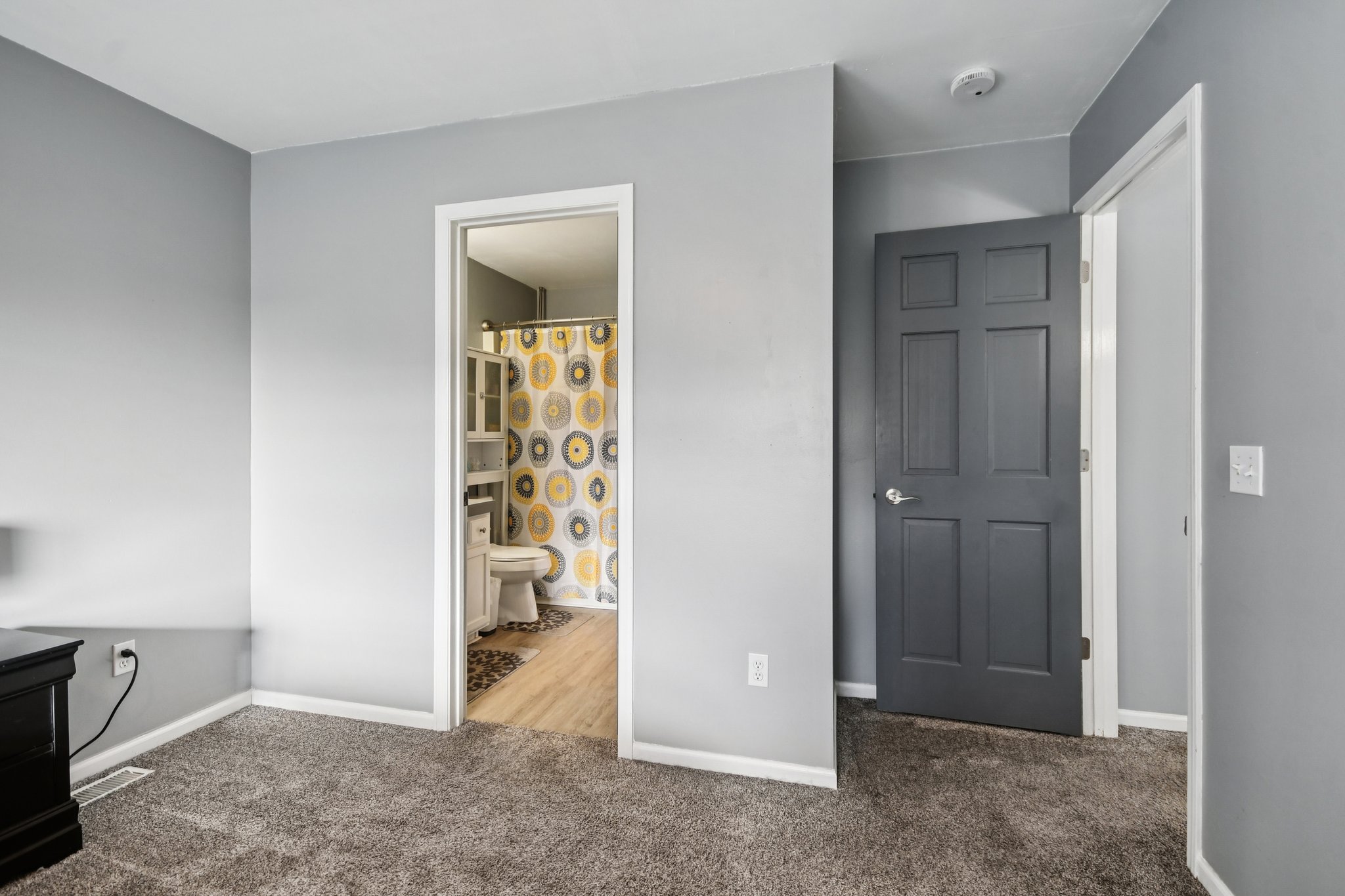 Village Way-S0511-043.jpg