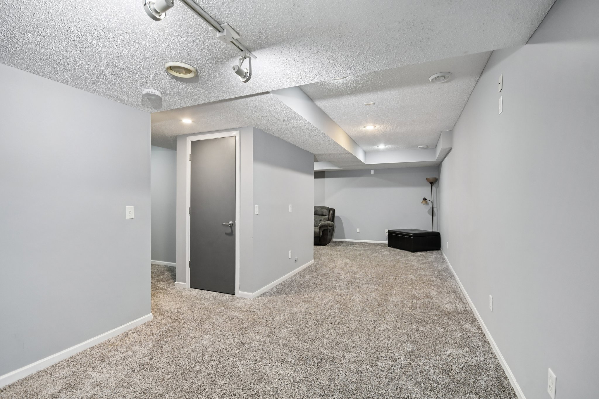 Village Way-S0511-050.jpg