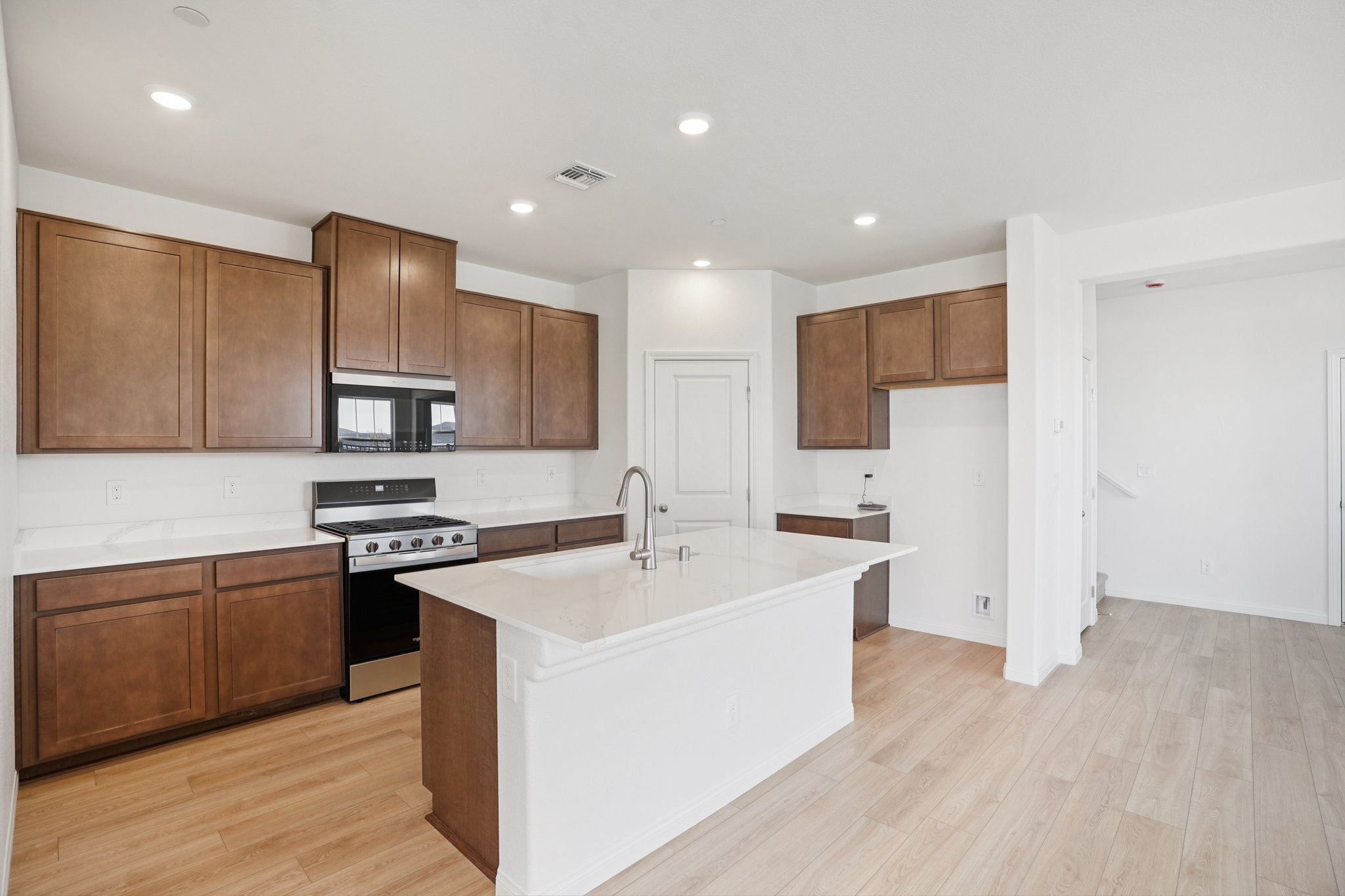 3592 Mascali Ave-S1502-011.jpg