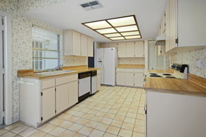 Kitchen - 495A0519 (1)