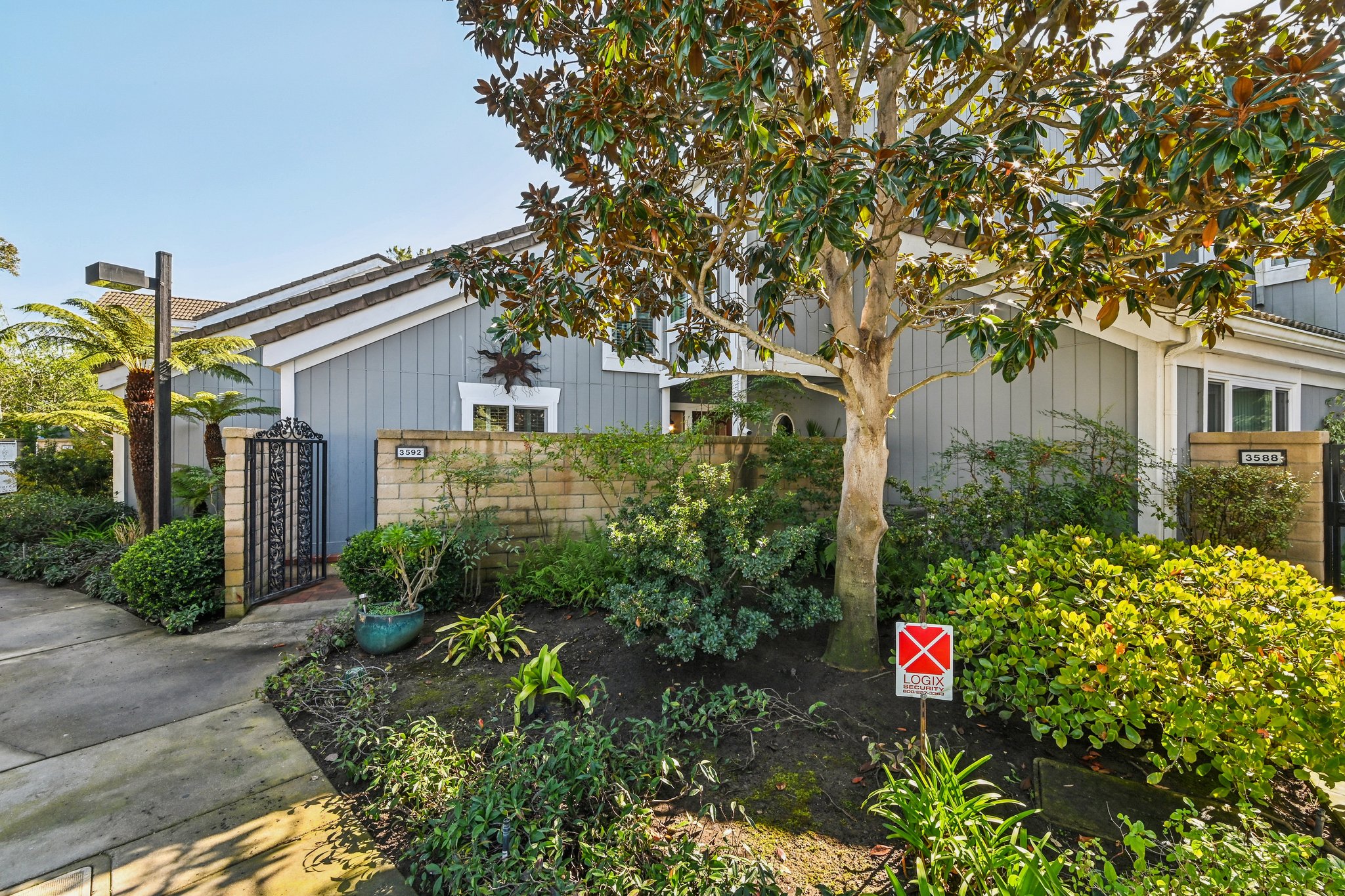 Windspun Dr-L0502-004.jpg