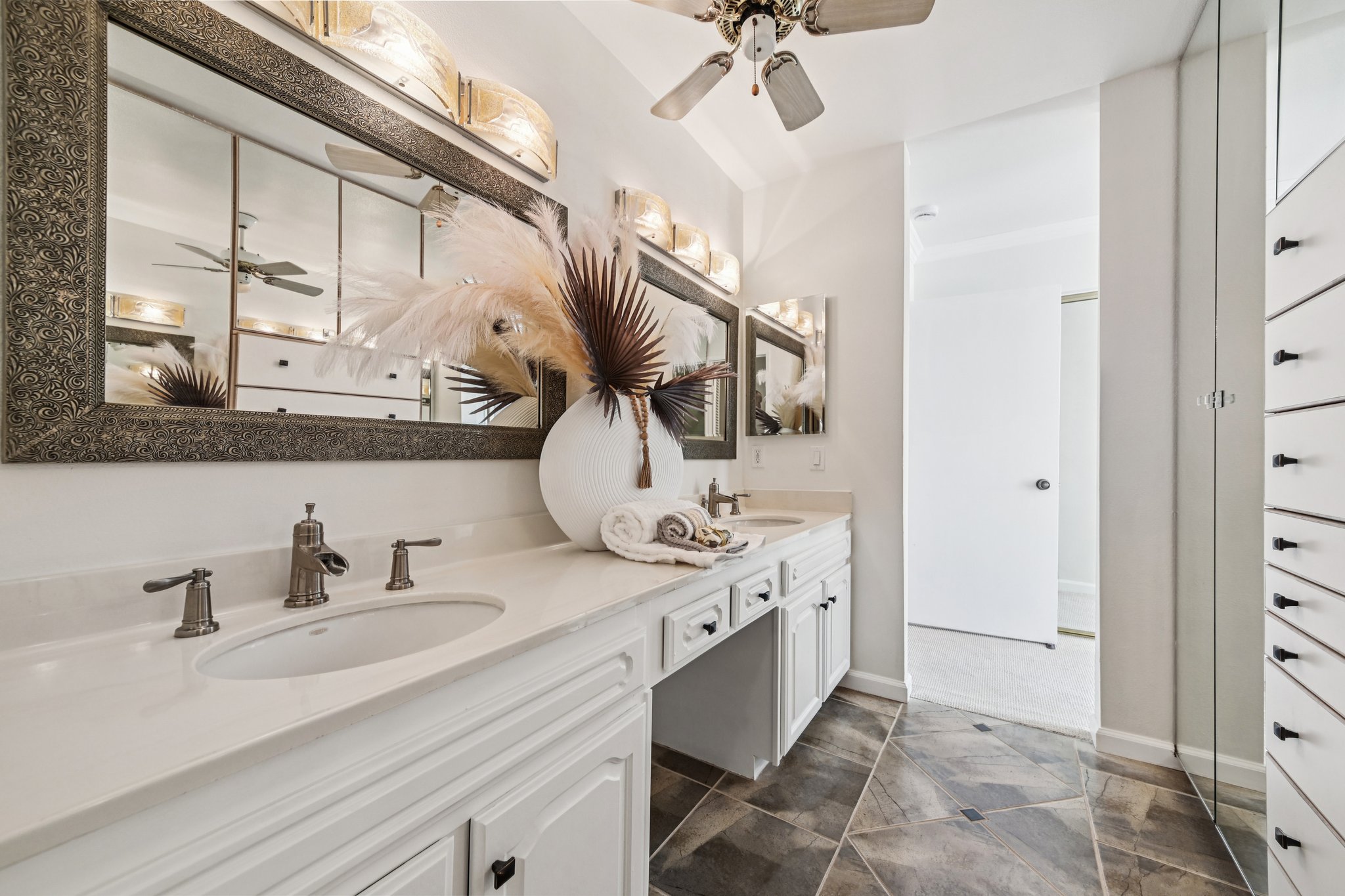 Windspun Dr-L0502-031.jpg