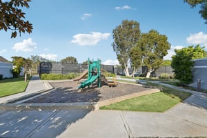 3592 Windspun Dr-S0402-001.jpg