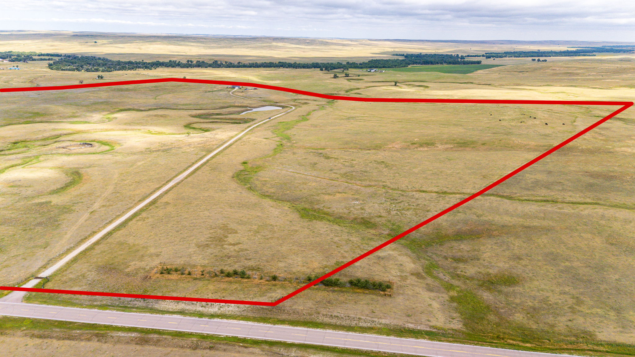 Property Lines are Approximate and not a survey