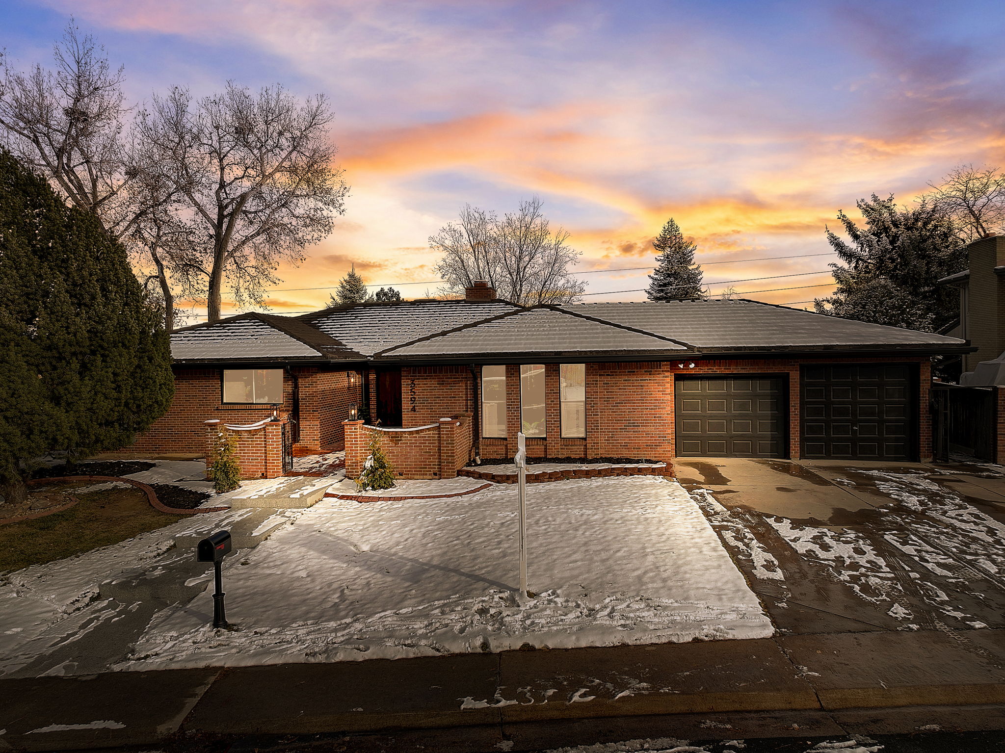 S Poplar St - VT-001