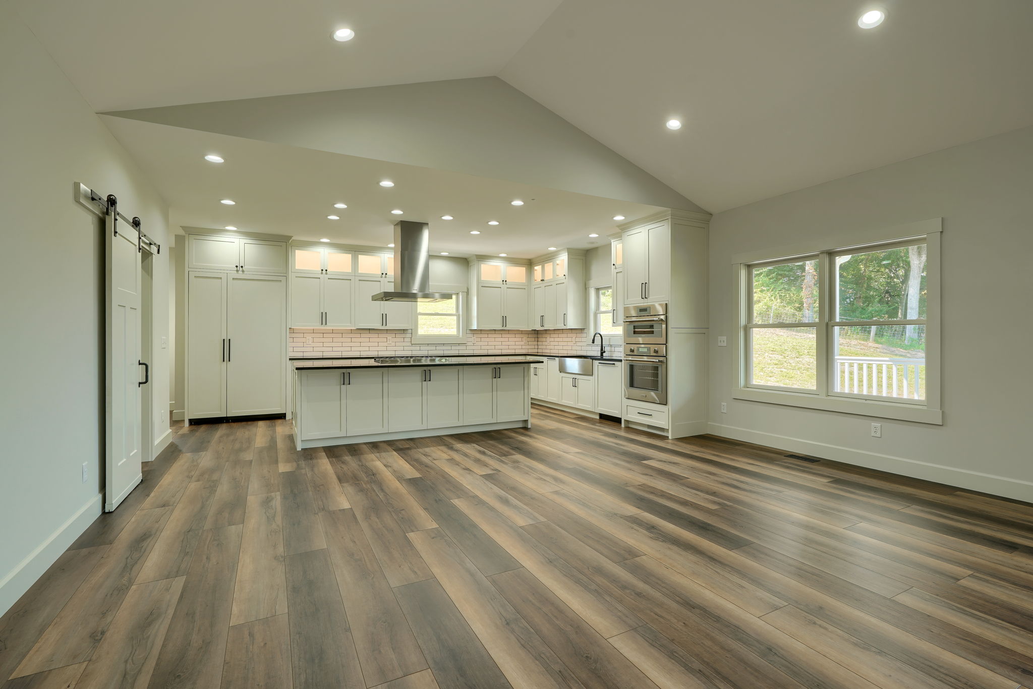 3597 Country Club Rd SW (31)