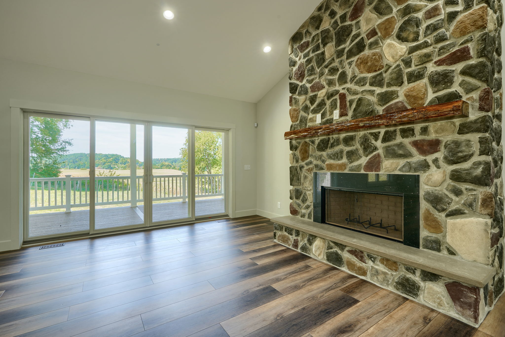 3597 Country Club Rd SW (32)