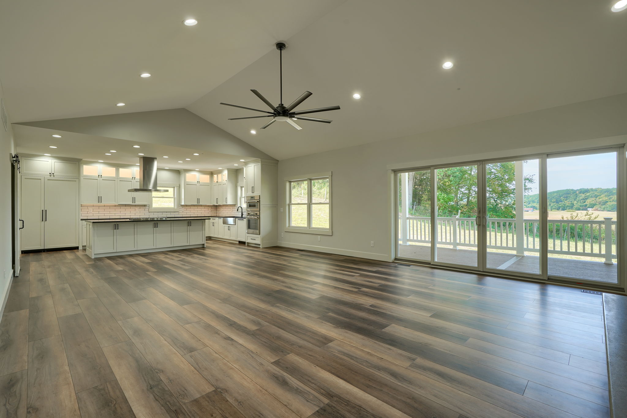3597 Country Club Rd SW (37)