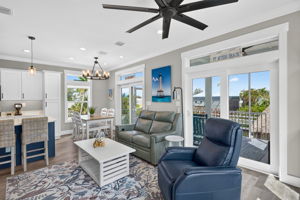 Living Room 2 of 4