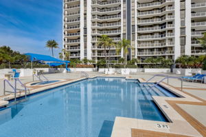 Yacht Club Dr Apt 304-033