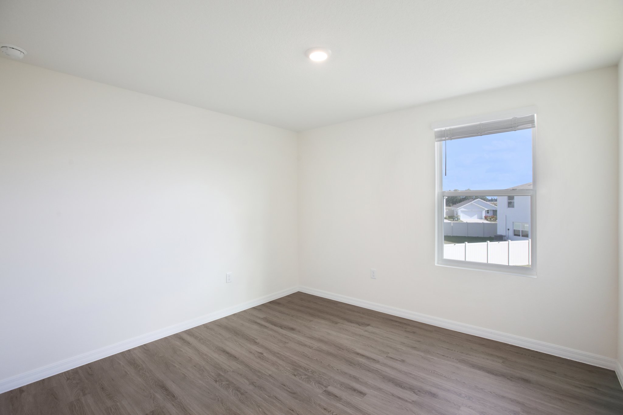 Sunflower Hill Dr-S2711-031.jpg