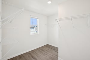 Sunflower Hill Dr-S2711-028.jpg