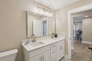 186439 - 35998 Baldauf Crossing-S0602-052.jpg