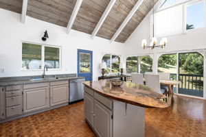 Kitchen 5