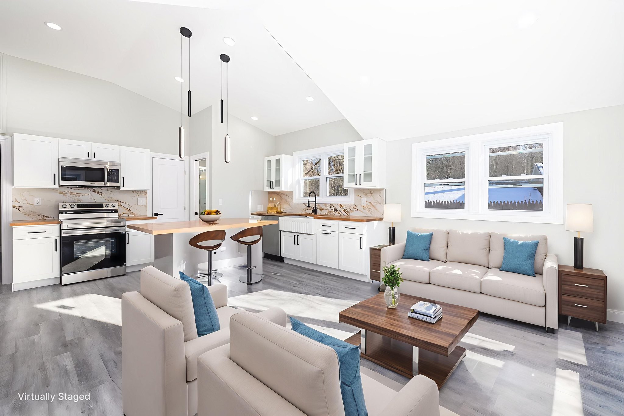 1T5A0306-Edit virtually staged.jpeg