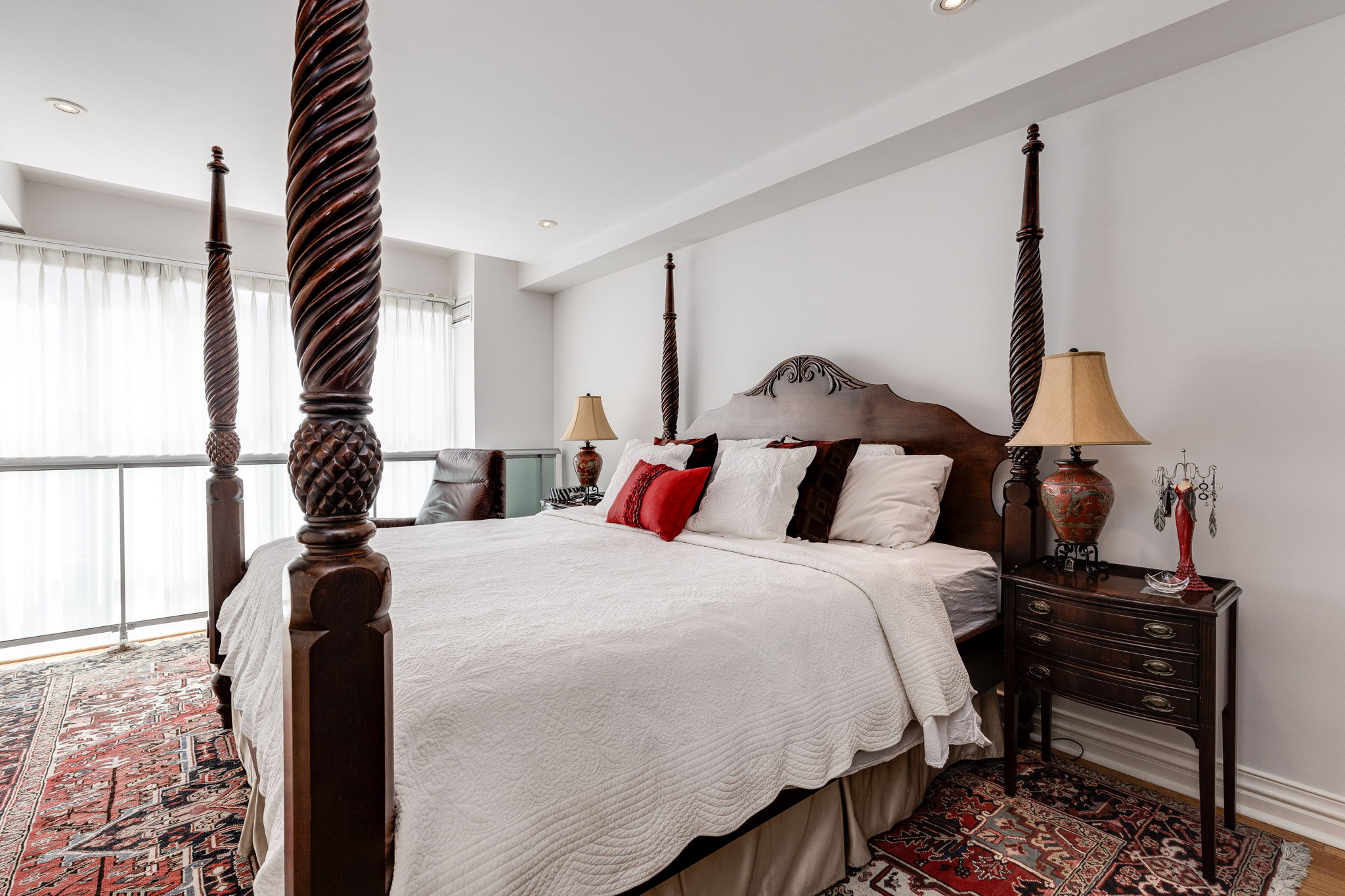 Toronto property showcase — delivered property photograph 24