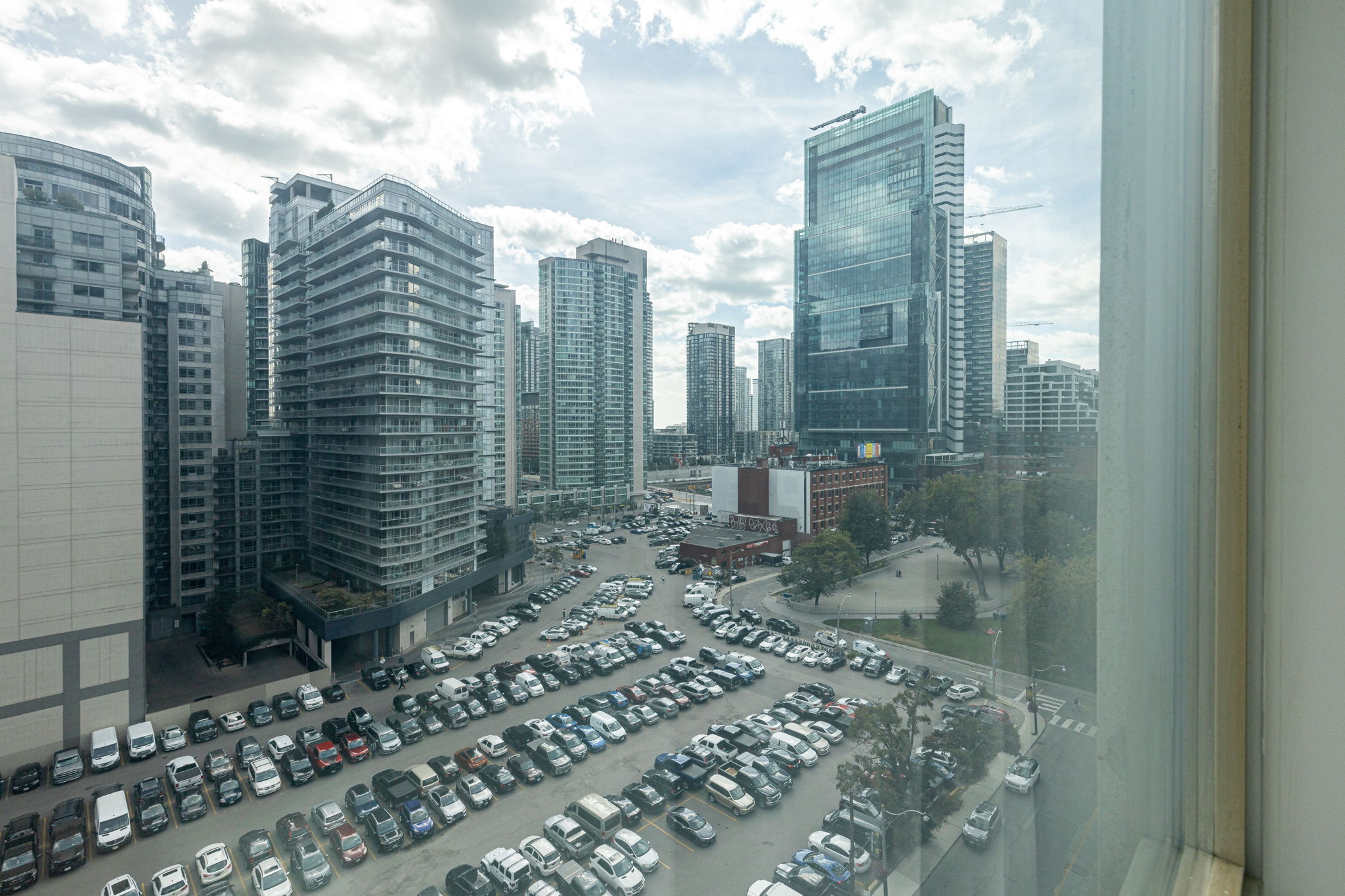 Toronto property showcase — delivered property photograph 29