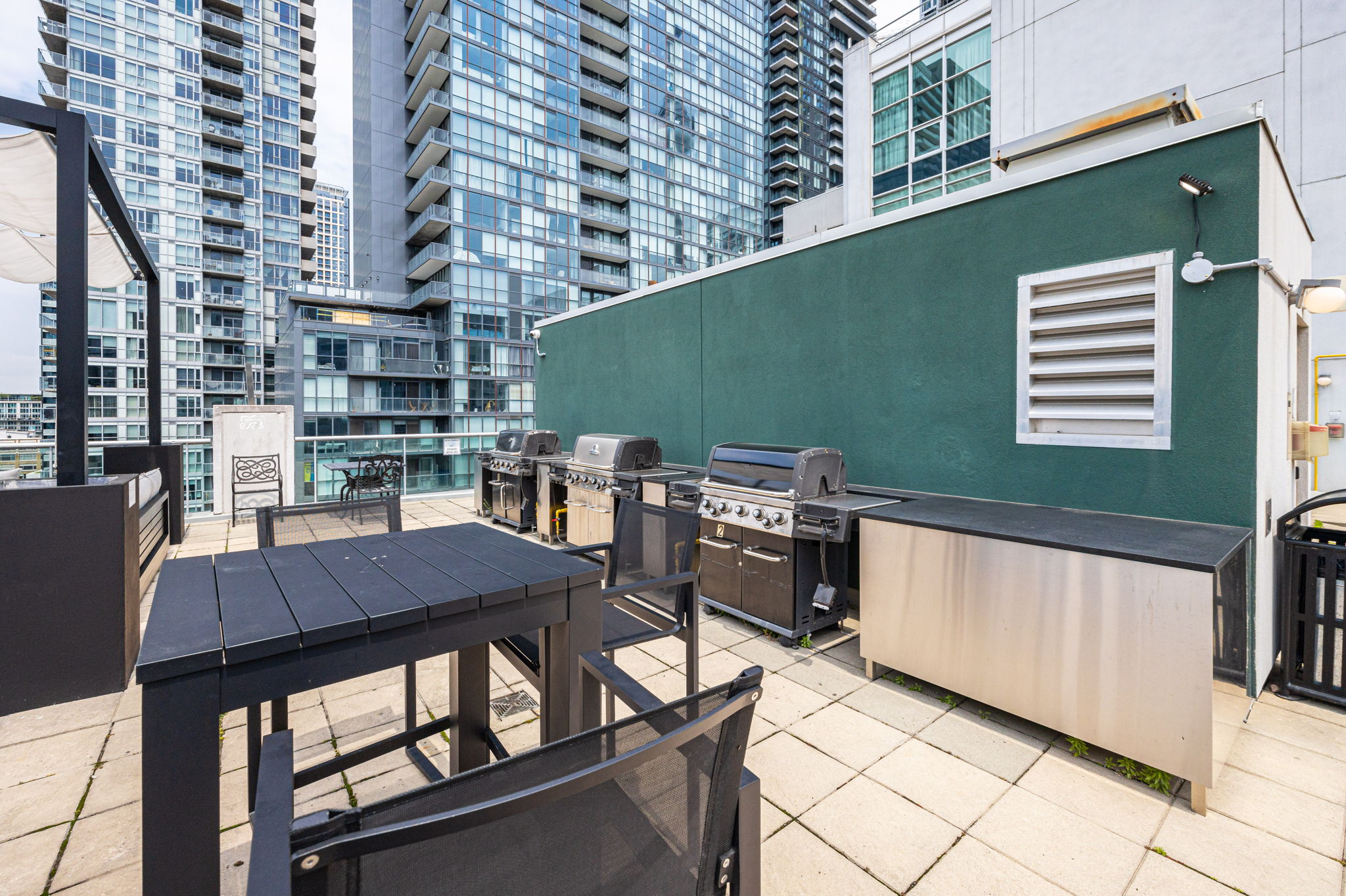 Toronto property showcase — delivered property photograph 32