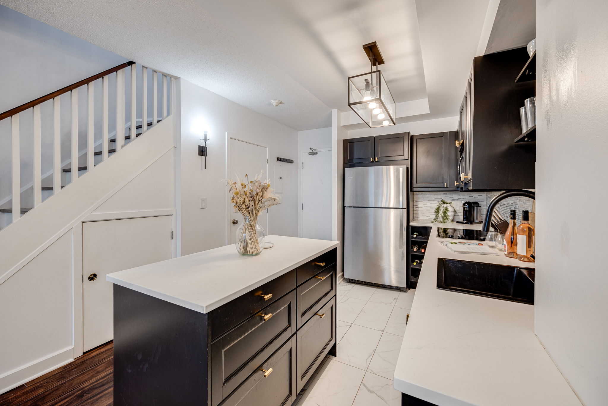 Toronto property showcase — delivered property photograph 10