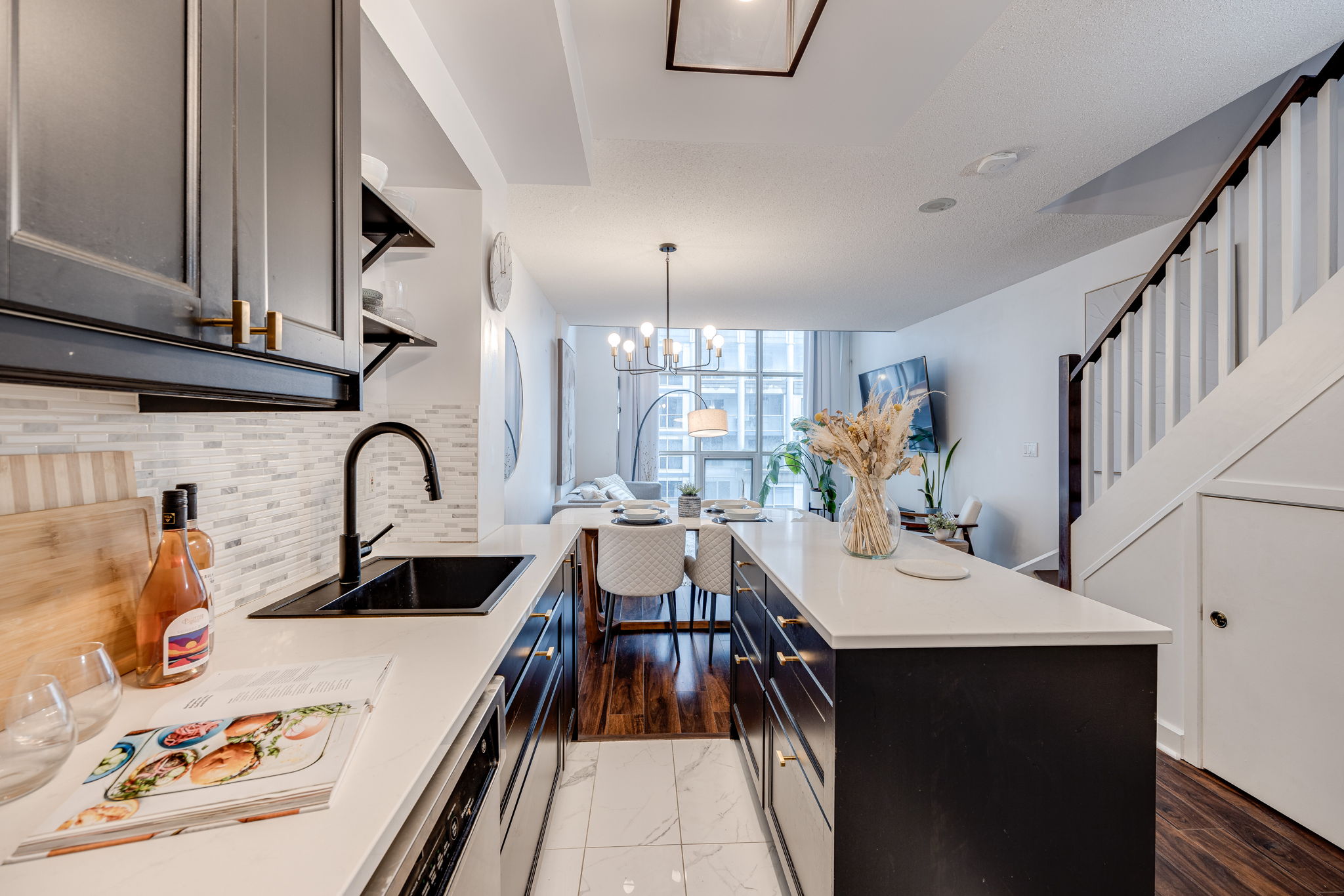 Toronto property showcase — delivered property photograph 12