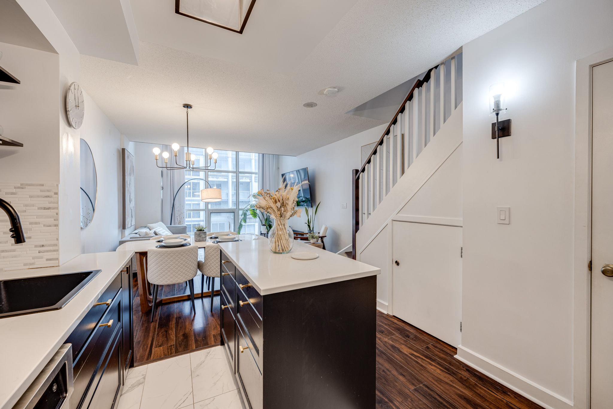 Toronto property showcase — delivered property photograph 11