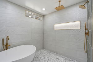  Photo 47