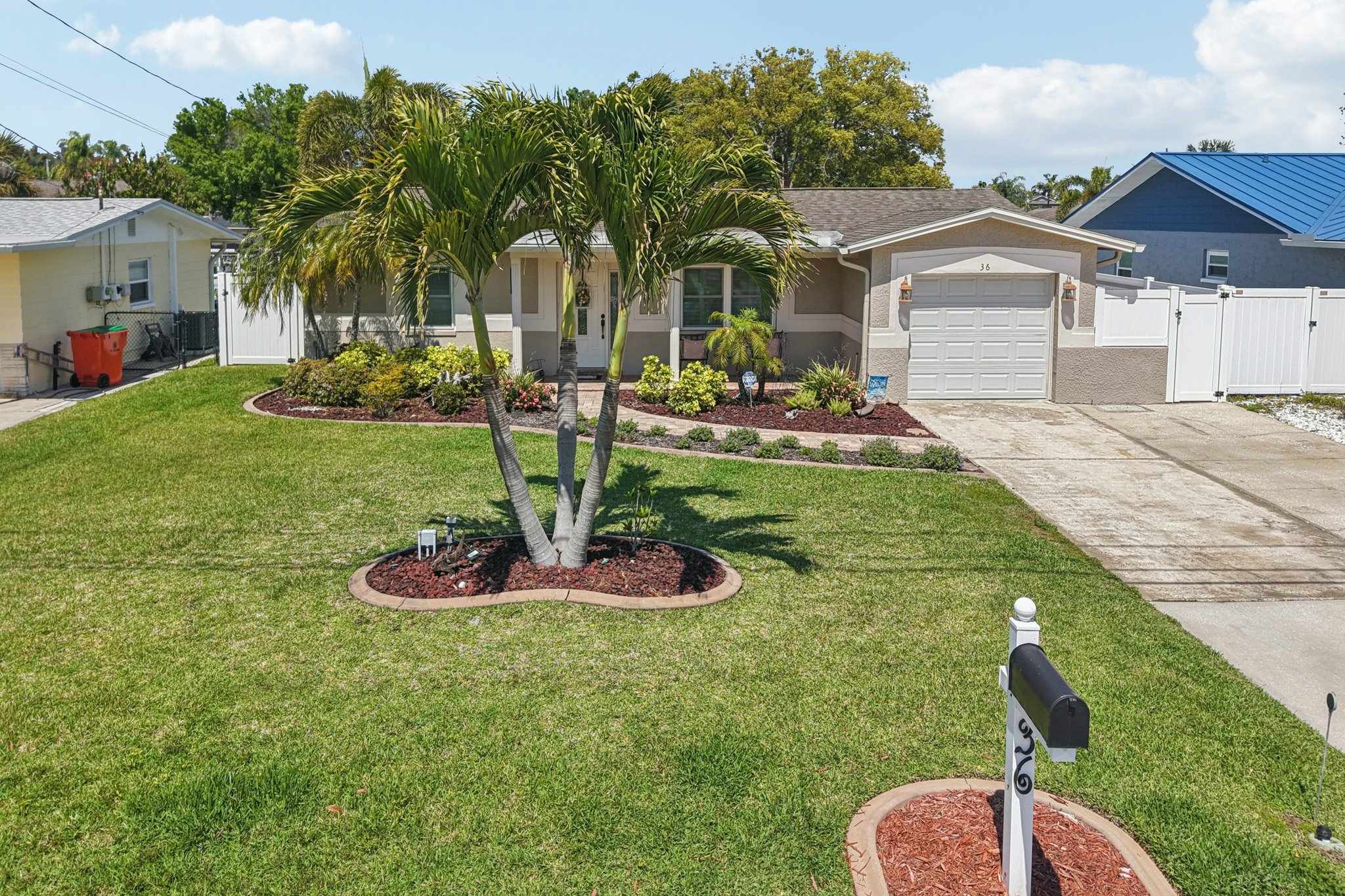 Citrus Dr-S2903-053.jpg